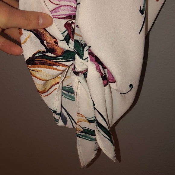 Floral Off-The-Shoulder Top, Size S - Picture 4 of 4